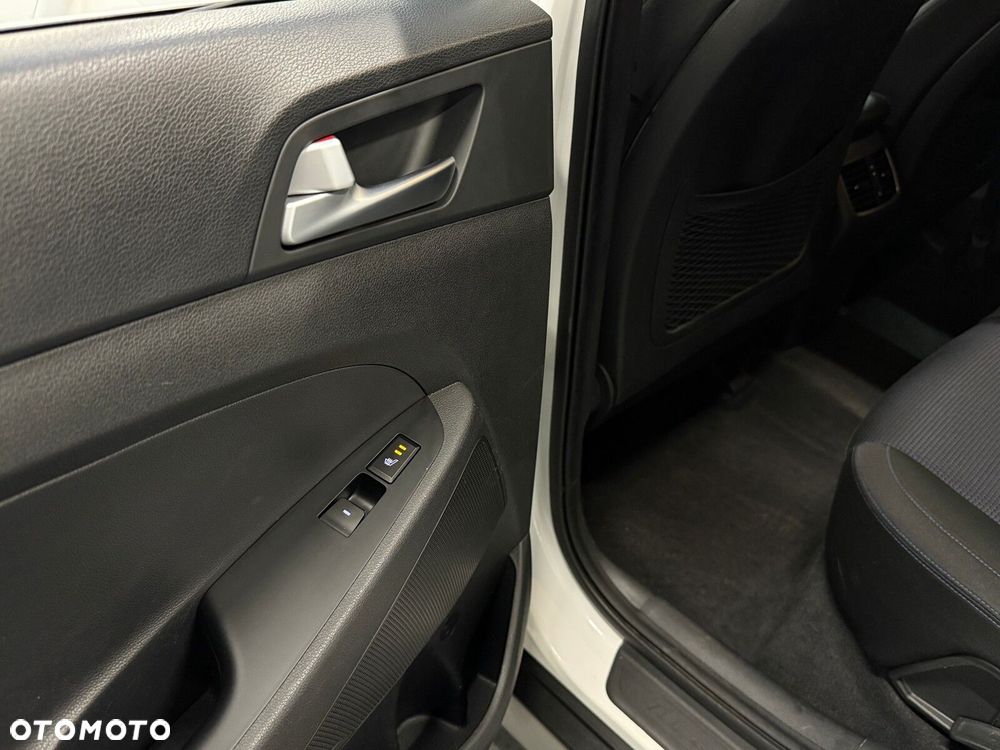 Hyundai Tucson 1.7 CRDI BlueDrive Style 2WD DCT - 29