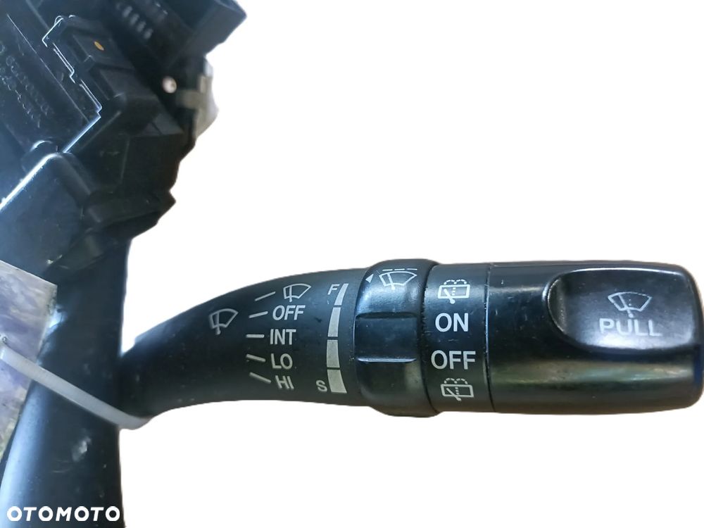 KIA CARENS II 02-06 manetki 202004726 202004729 * - 2