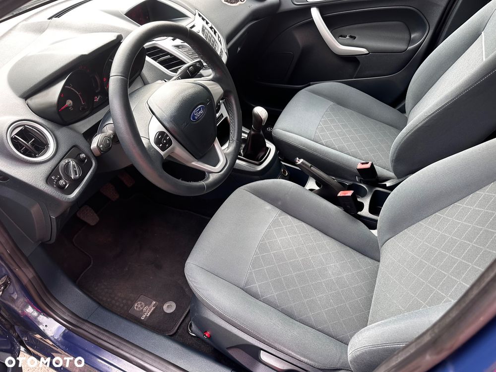 Ford Fiesta 1.4 Champions Edition - 15
