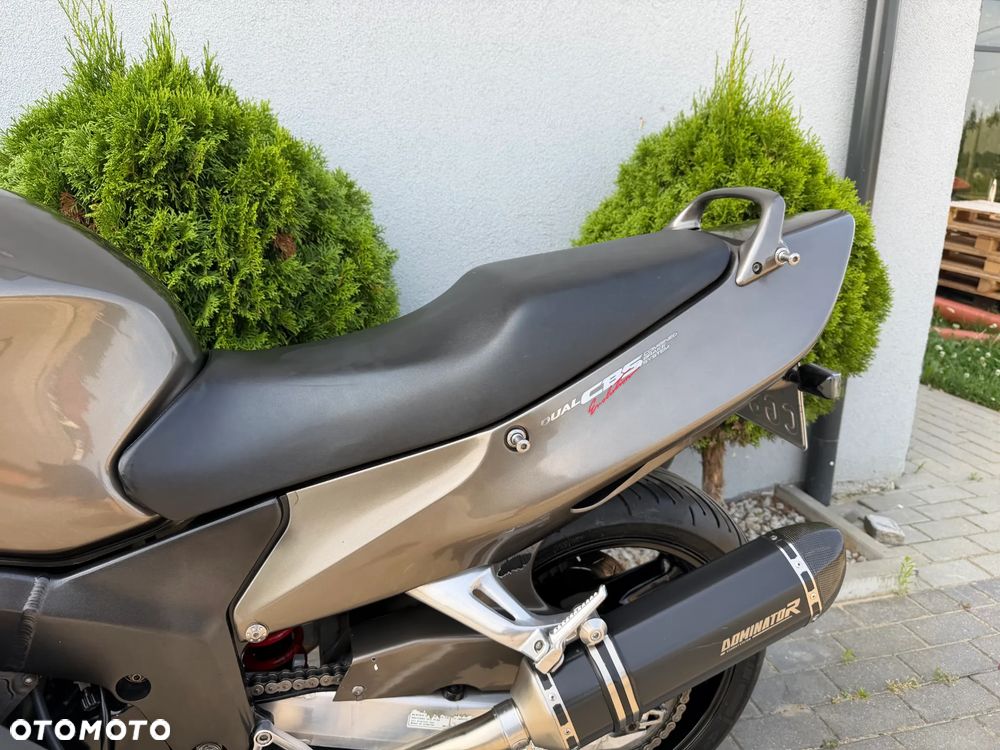Honda CBR - 29