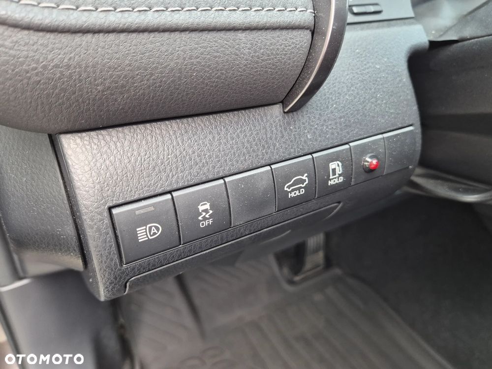 Toyota Camry 2.5 Hybrid Prestige CVT - 16