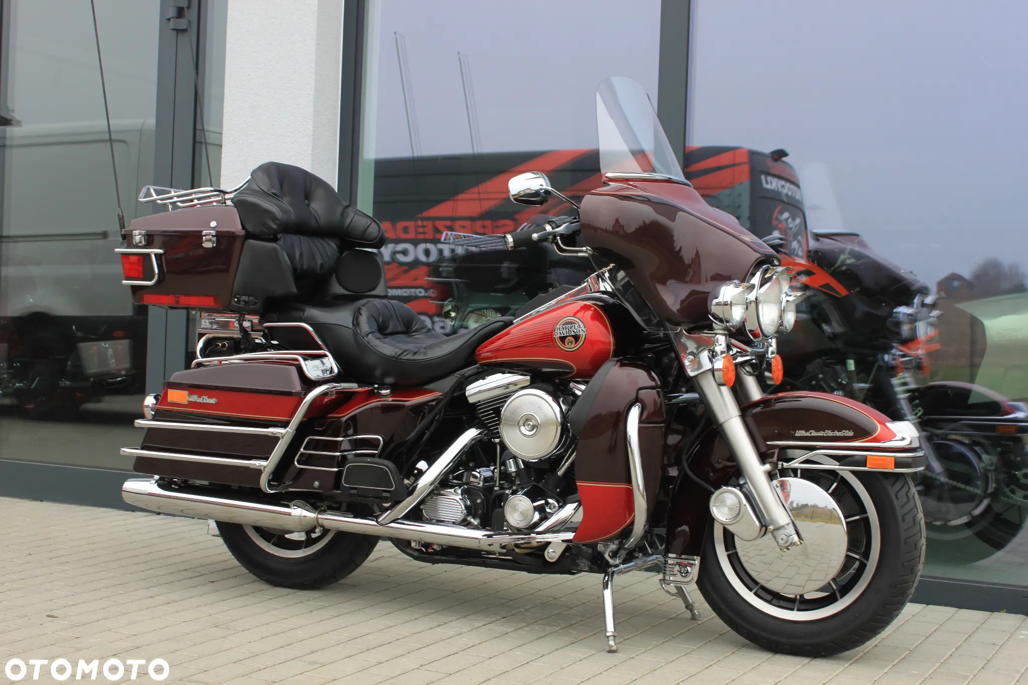 Harley-Davidson FLHTCU Ultra - 4