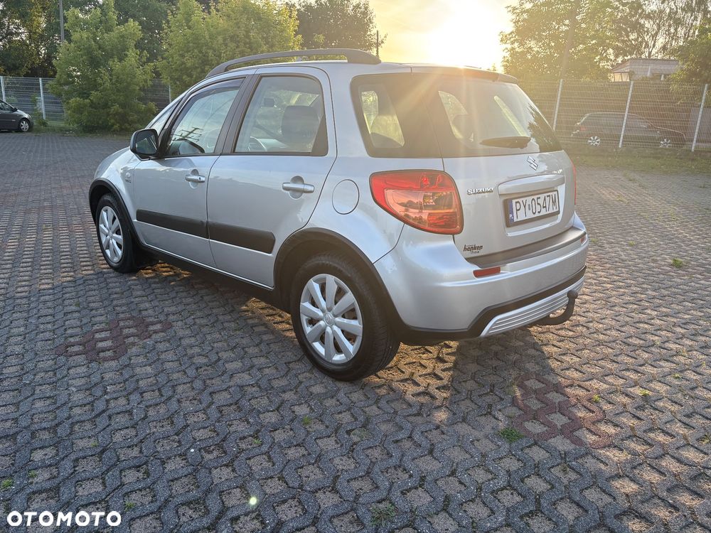 Suzuki SX4 1.6 DDiS Comfort - 10