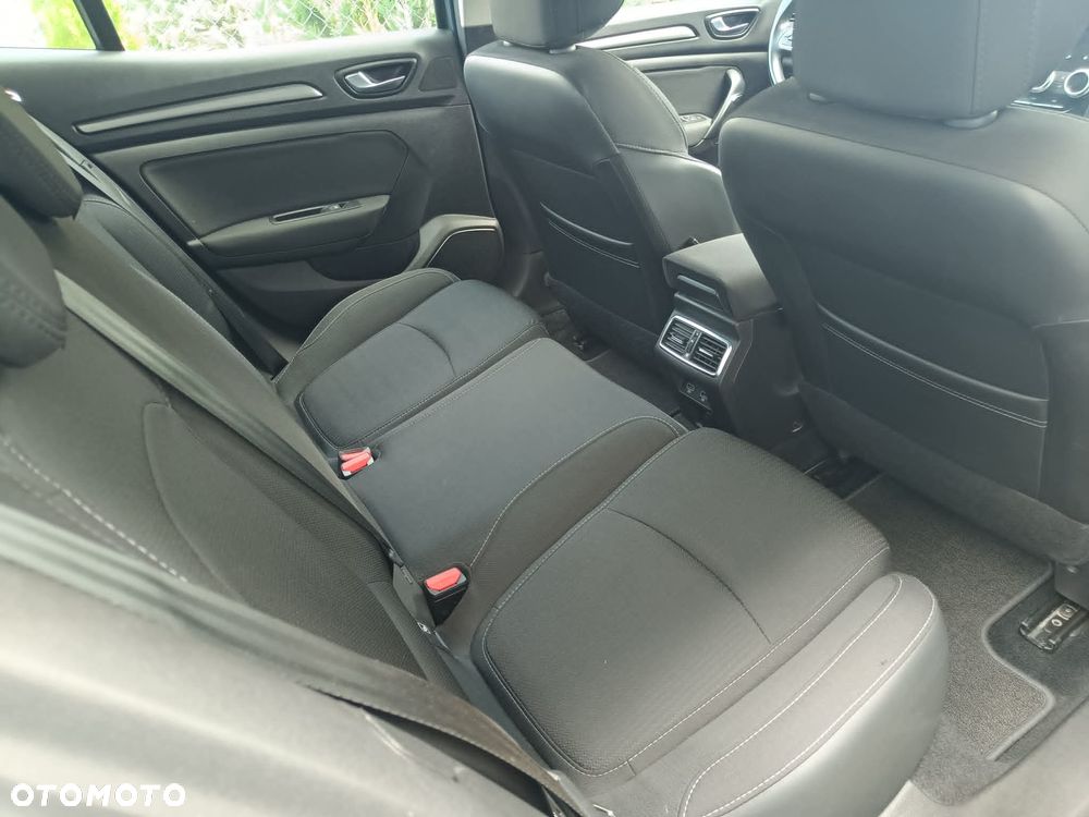 Renault Megane 1.5 Blue dCi Zen - 9