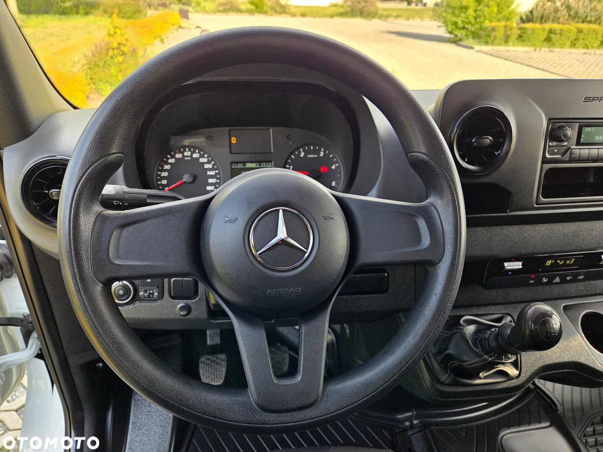 Mercedes-Benz Sprinter - 31