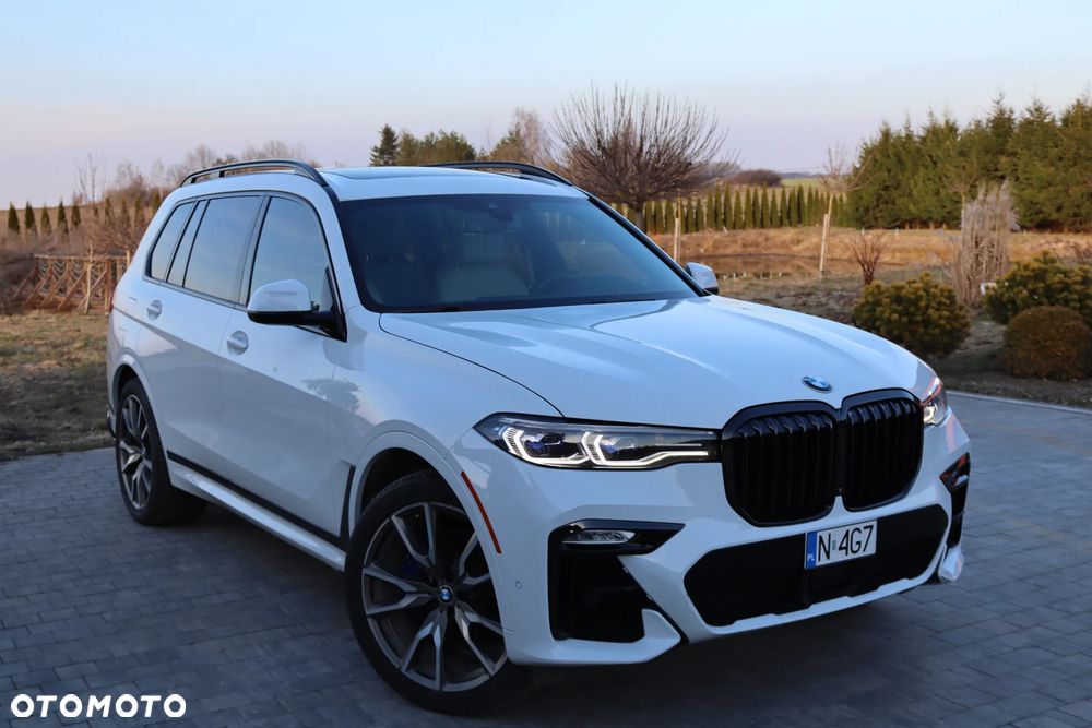BMW X7 M50i sport - 17