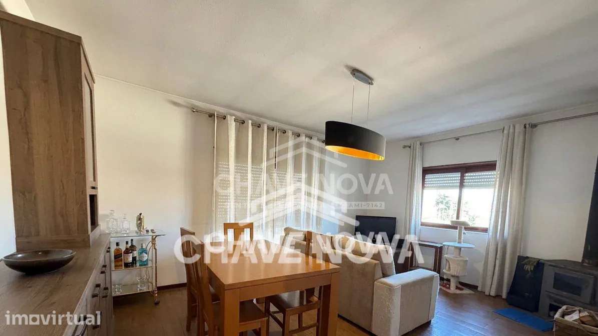 Andar Moradia V2+1 c/ Garagem em Canidelo - Grande imagem: 3/32