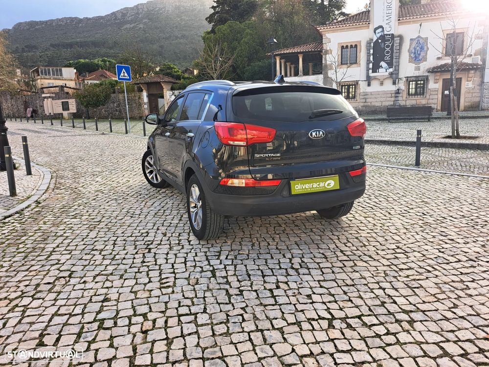 Kia Sportage 1.7 CRDI ISG TX Navi - 31