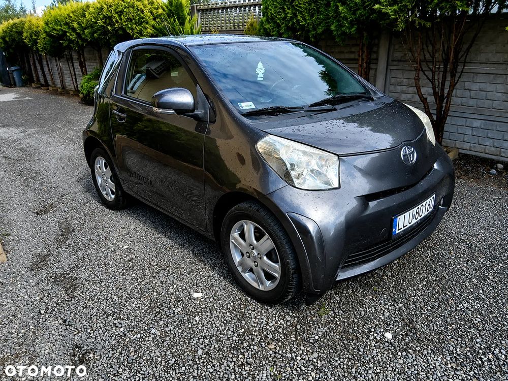 Toyota iQ 1.0 Sol - 1