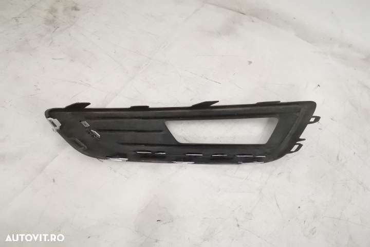 Grila Proiector Dreapta Originala In Stare Buna Ford  Focus  3 [faceli - 6