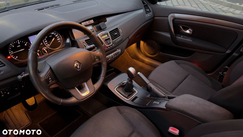 Renault Laguna 2.0 DCi FAP Expression - 31