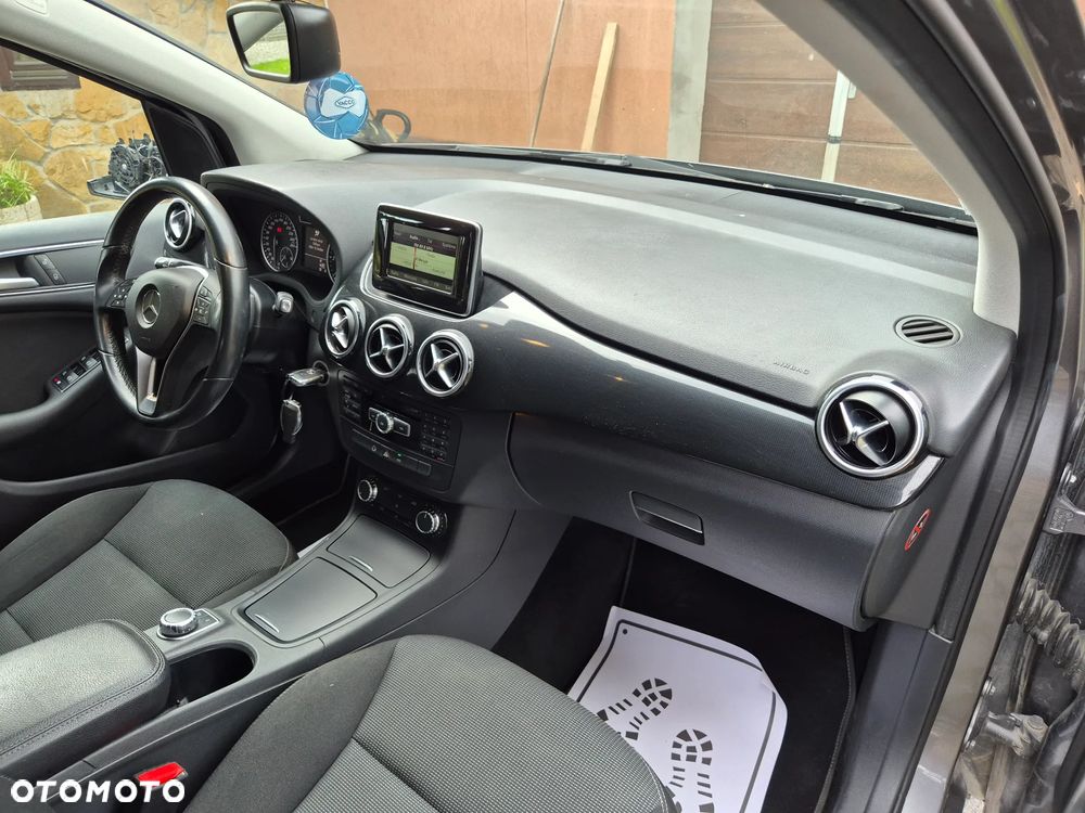 Mercedes-Benz Klasa B 180 d 7G-DCT Edition - 10