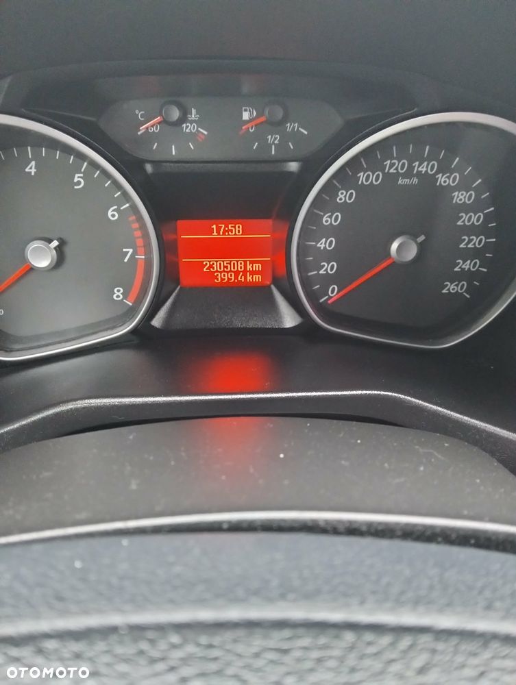 Ford Mondeo 2.0 Silver X - 6