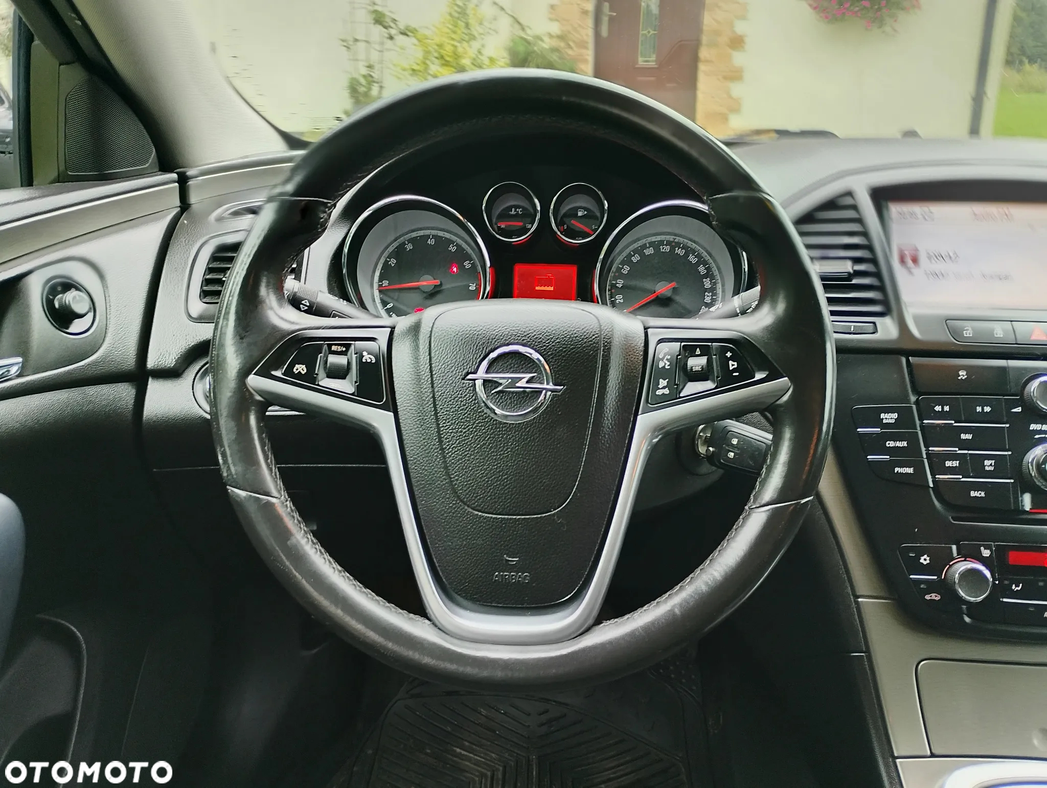 Opel Insignia 1.8 - 30