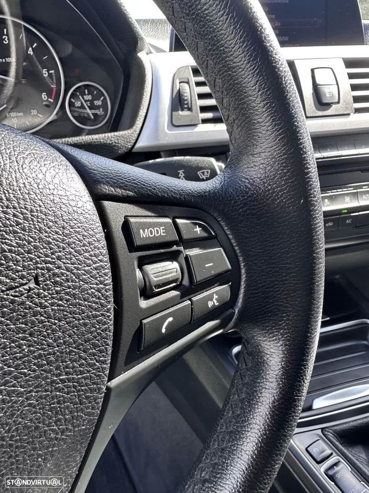 BMW 316 d Line Sport - 35