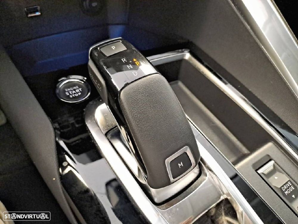 Peugeot 5008 1.5 BlueHDi Allure Pack EAT8 - 22