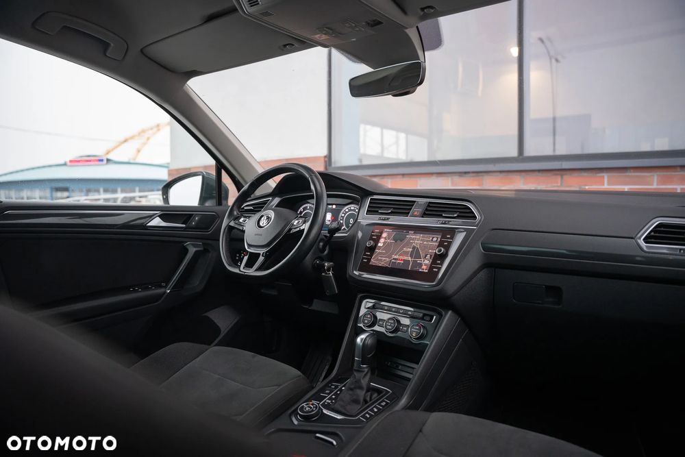 Volkswagen Tiguan 2.0 TDI SCR 4Motion (BlueMotion Techn.) DSG Highline - 28