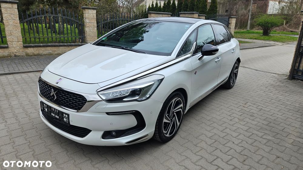 DS Automobiles DS 5 - 8