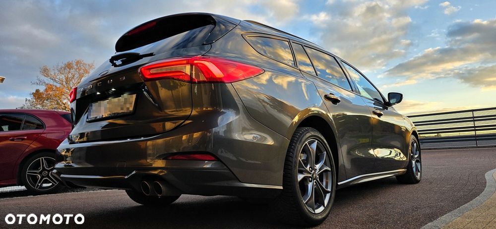Ford Focus - 4