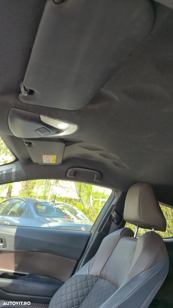 Toyota C-HR 1.8 HSD 4x2 CVT C-lassy - 31