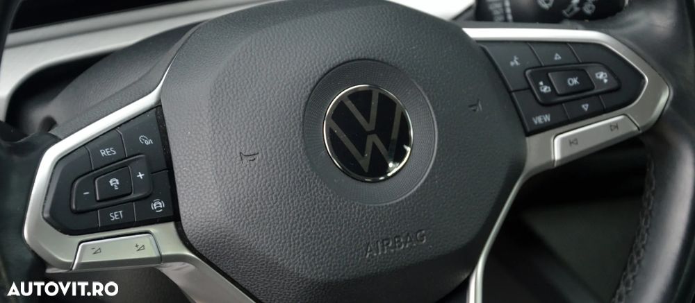 Volkswagen Golf 2.0 TDI Life - 33