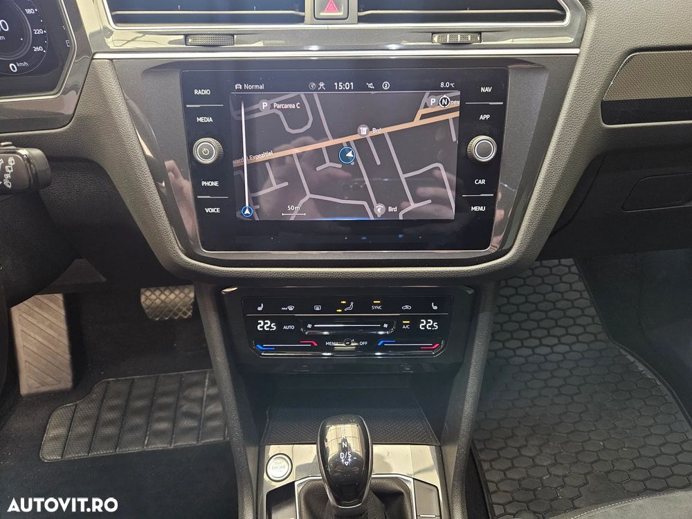 Volkswagen Tiguan 2.0 TDI SCR DSG 4Motion Elegance - 24