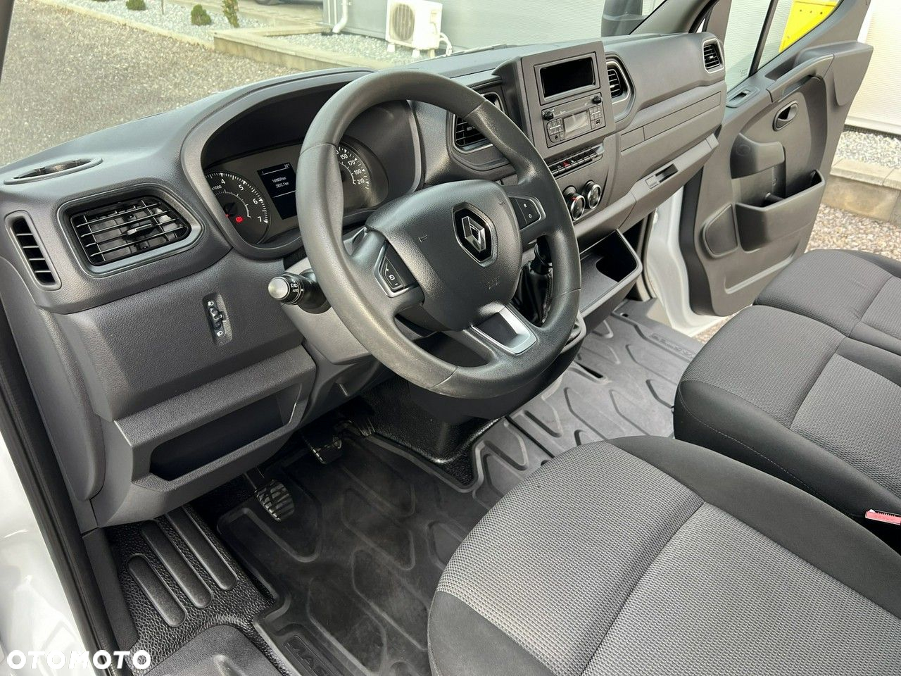 Renault Master - 10