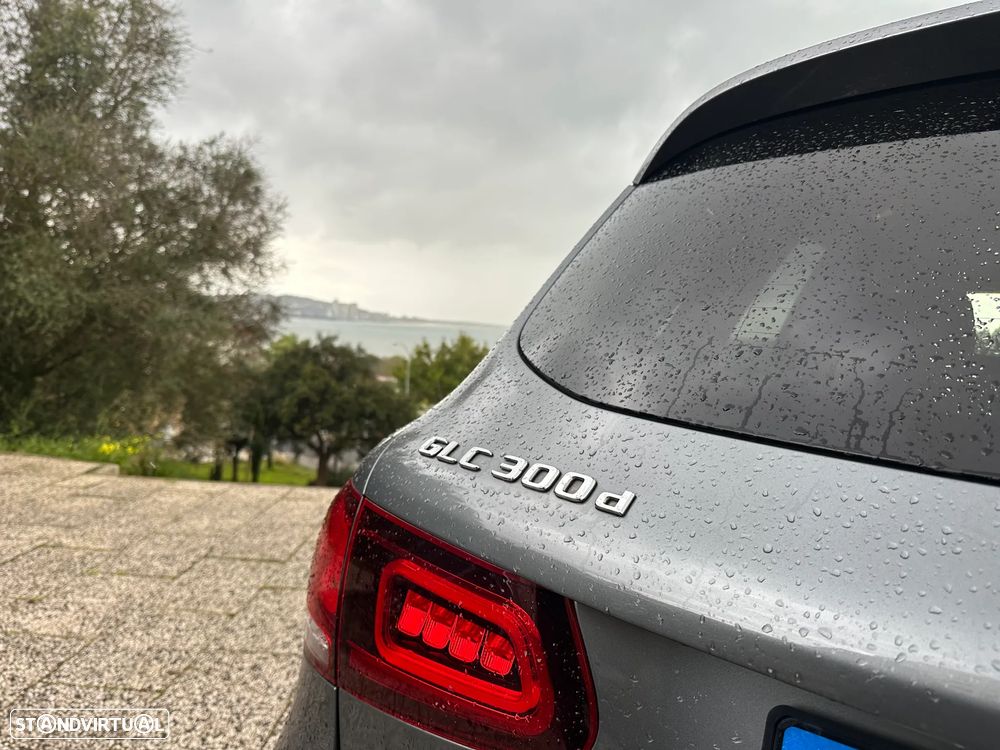 Mercedes-Benz GLC 300 d 4Matic - 25