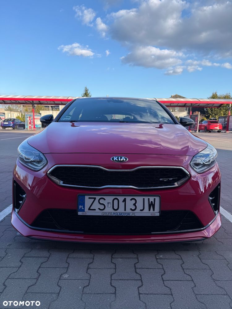 Kia ProCeed - 10