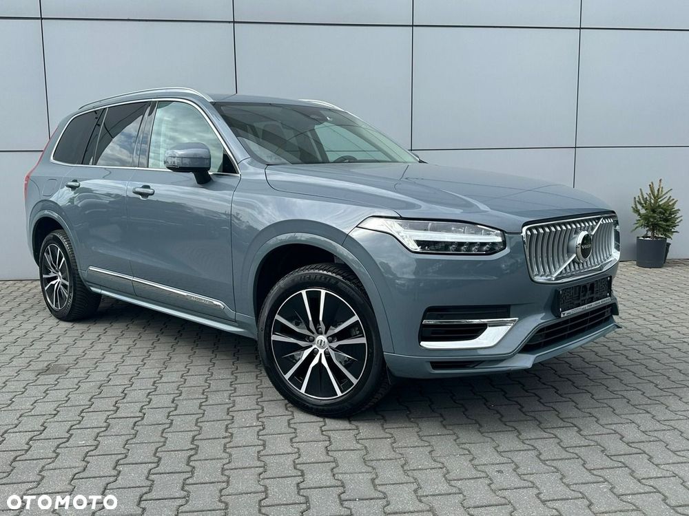 Volvo XC 90 - 8