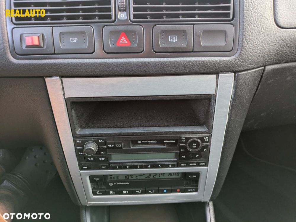 Volkswagen Golf - 13