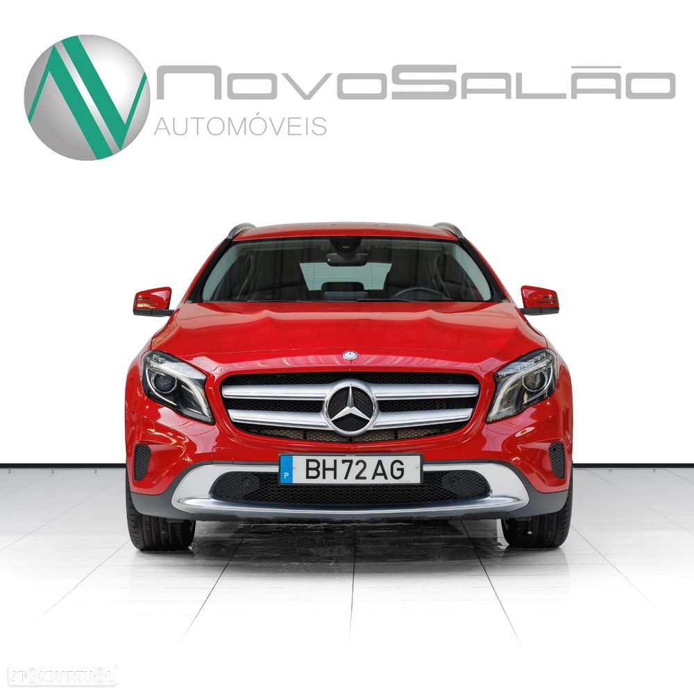 Mercedes-Benz GLA 180 (CDI) d Urban - 4