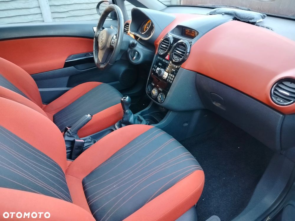 Opel Corsa - 11