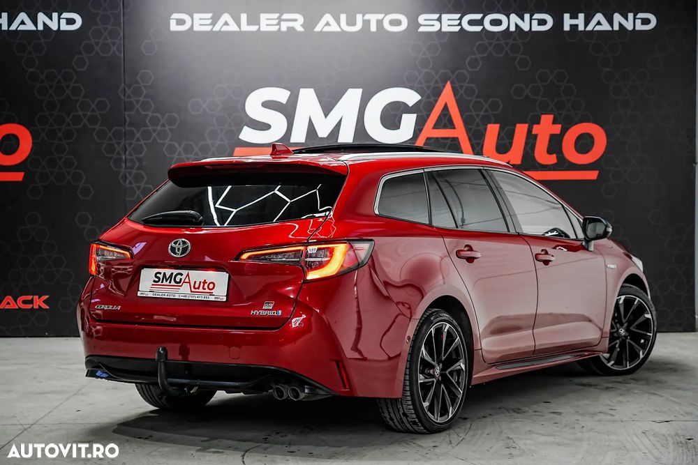 Toyota Corolla 2.0 HSD Exclusive Plus GR Sport Bi-Tone - 6