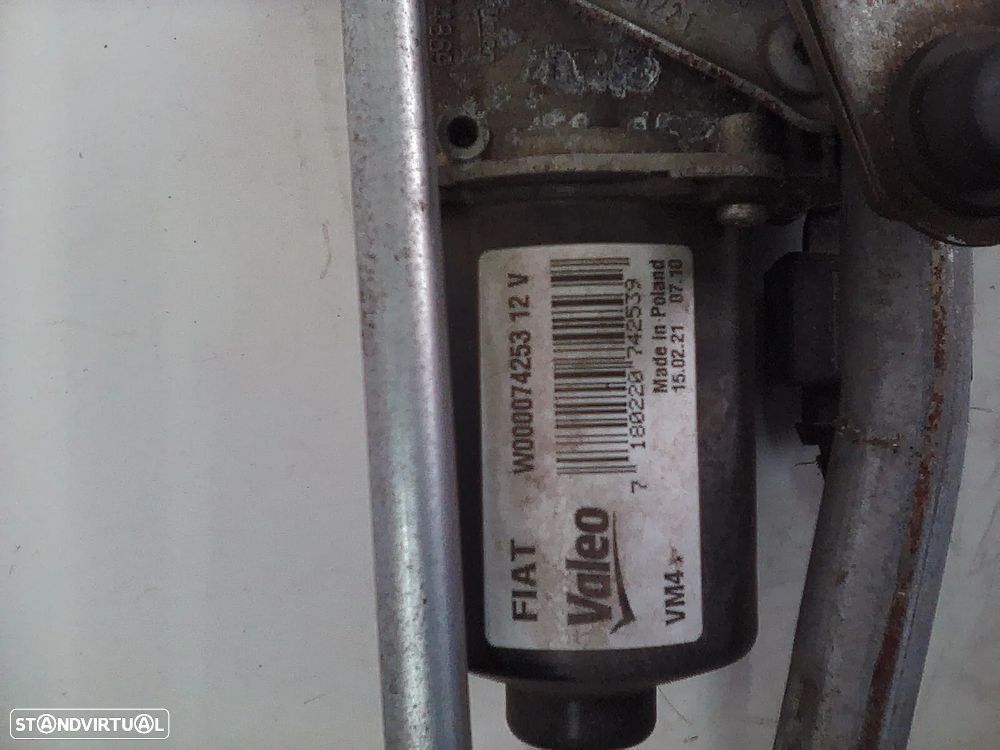 Motor limpa parabrisas Fiat Tipo 2021 referência: W000074253 12 V - 2