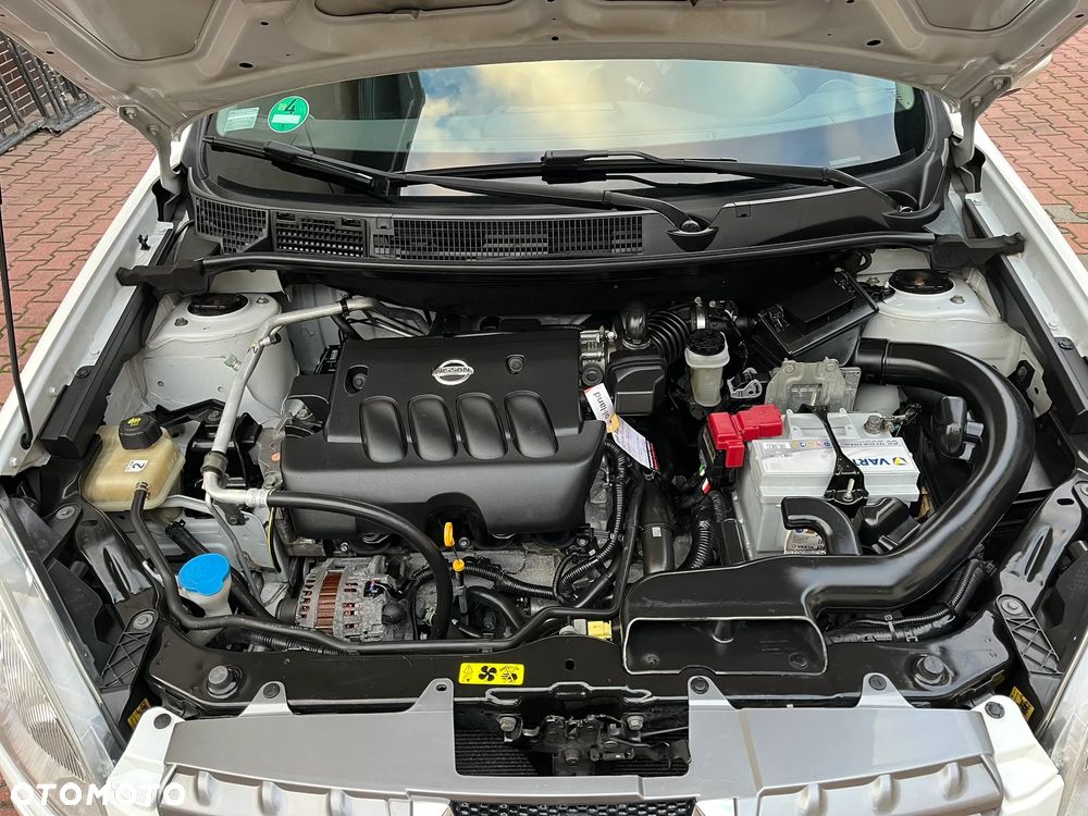 Nissan Qashqai 2.0 4 x 4 tekna - 14