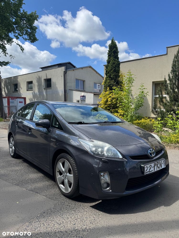 Toyota Prius - 10