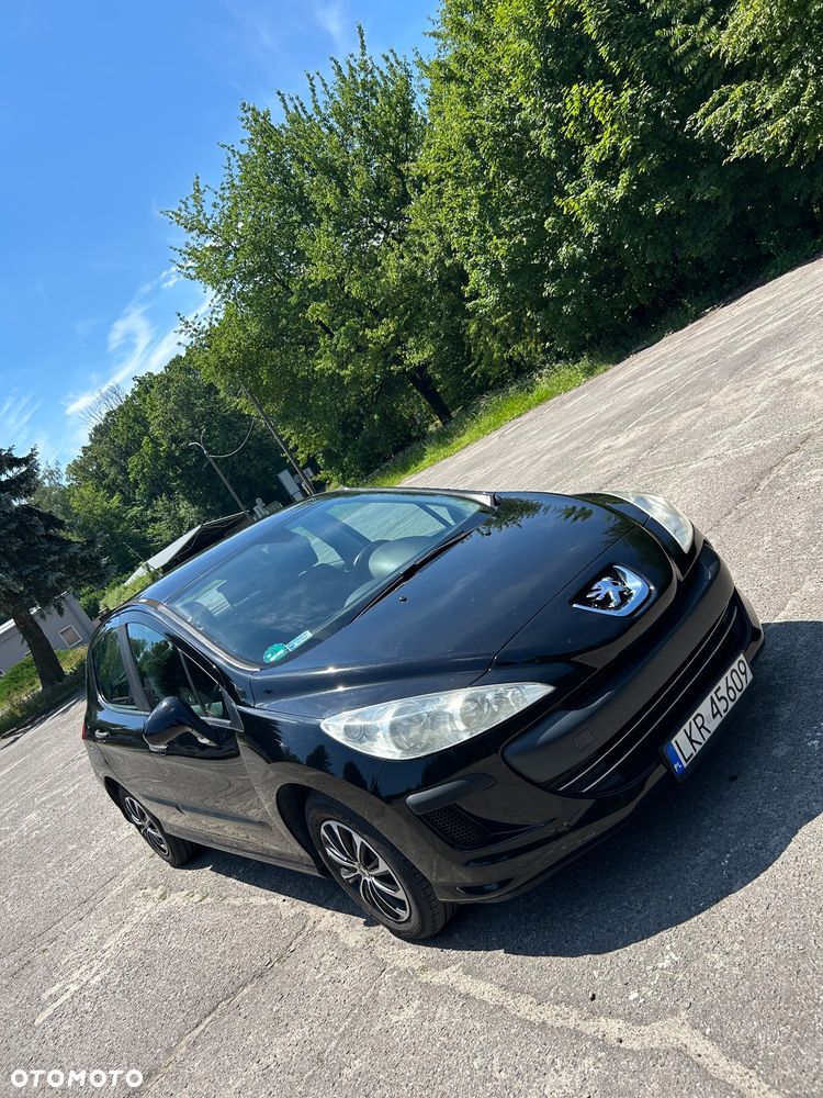 Peugeot 308 - 1