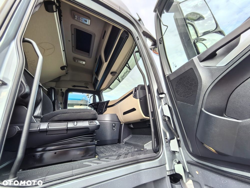 Mercedes-Benz Actros 2545 // Lusterka // BigSpace // Rozstaw 4600mm // Standard // MP5 // - 29