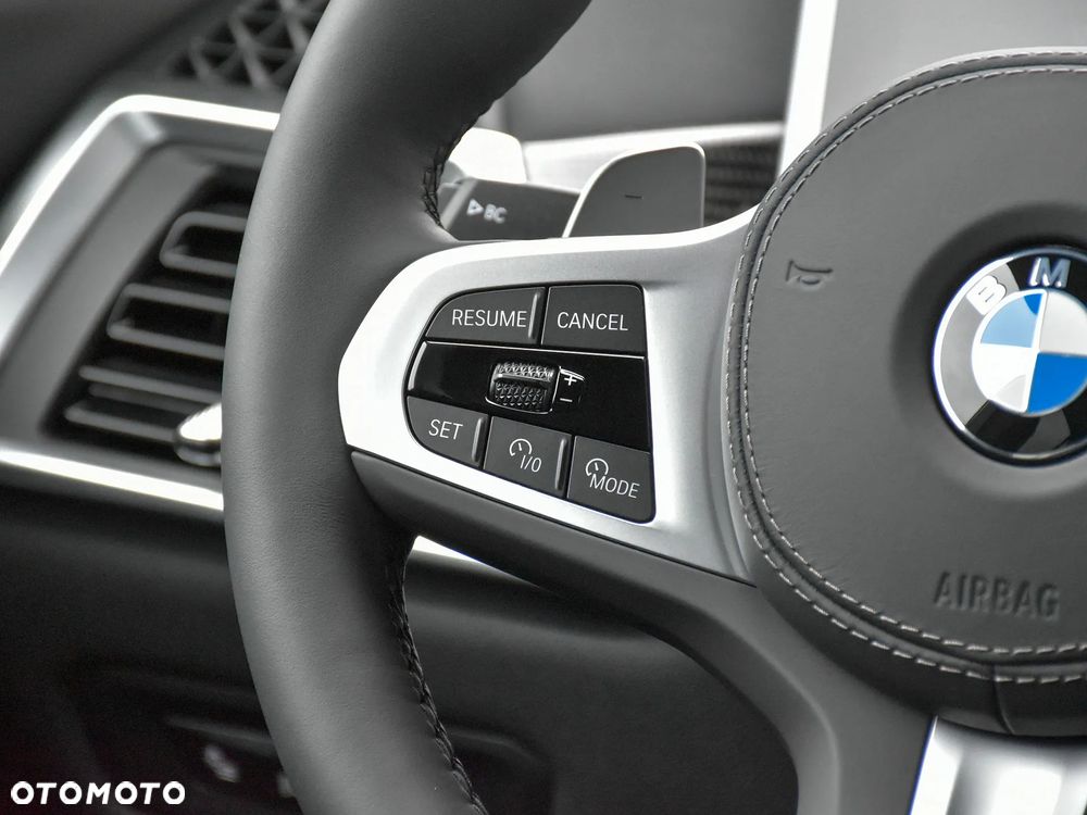 BMW X5 xDrive40i sport - 36