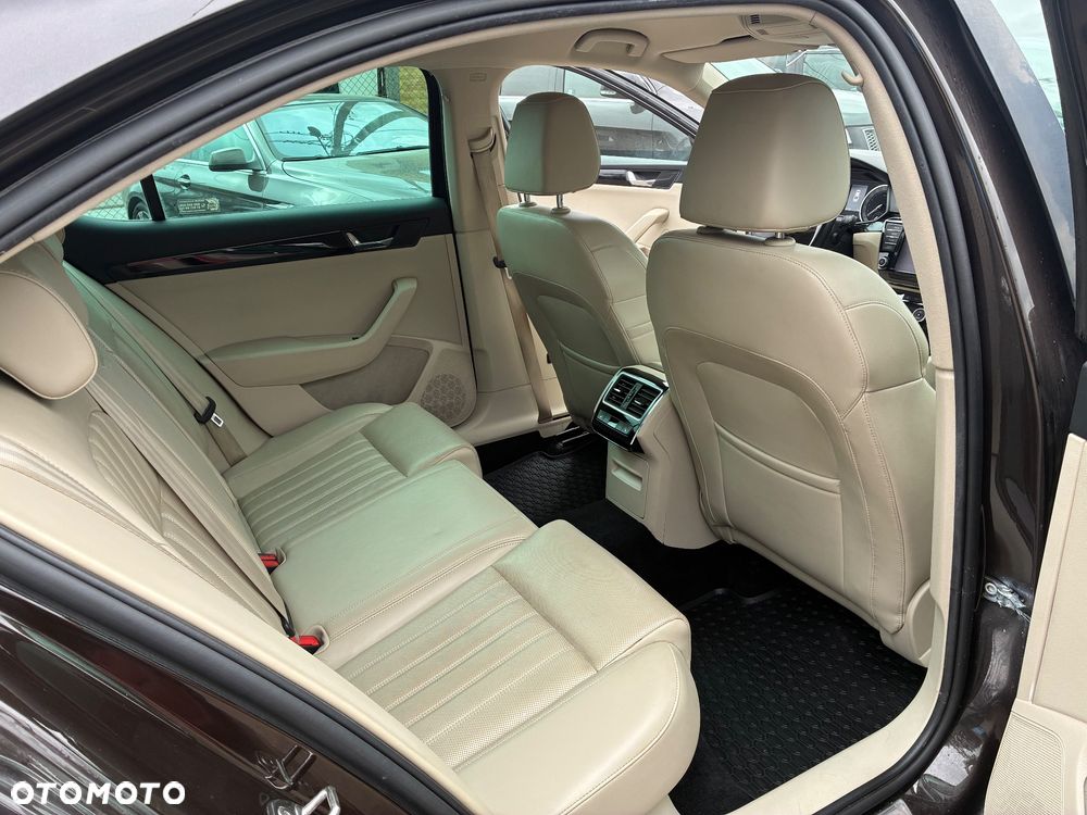 Skoda Superb 1.8 TSI L&K DSG - 13