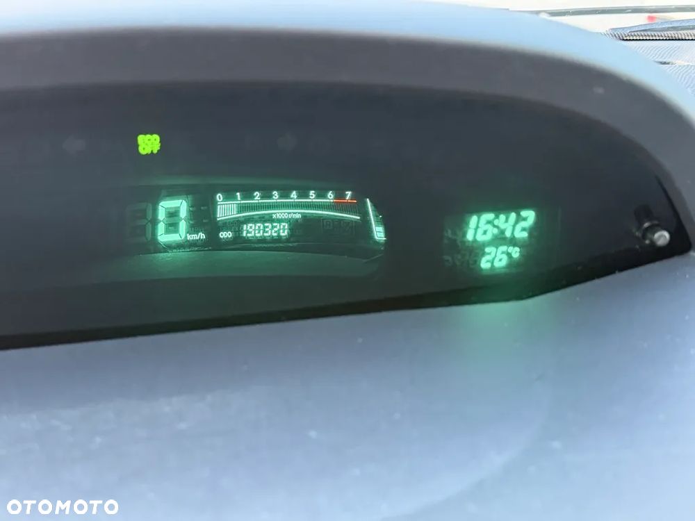 Toyota Yaris 1.33 Luna - 18