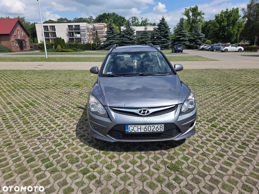 Hyundai i30 1.6 CRDi Classic + - 11
