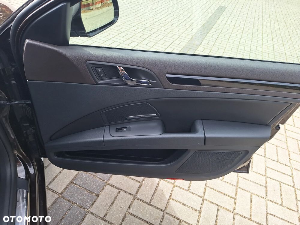Skoda Superb 2.0 TSI L&K DSG - 18