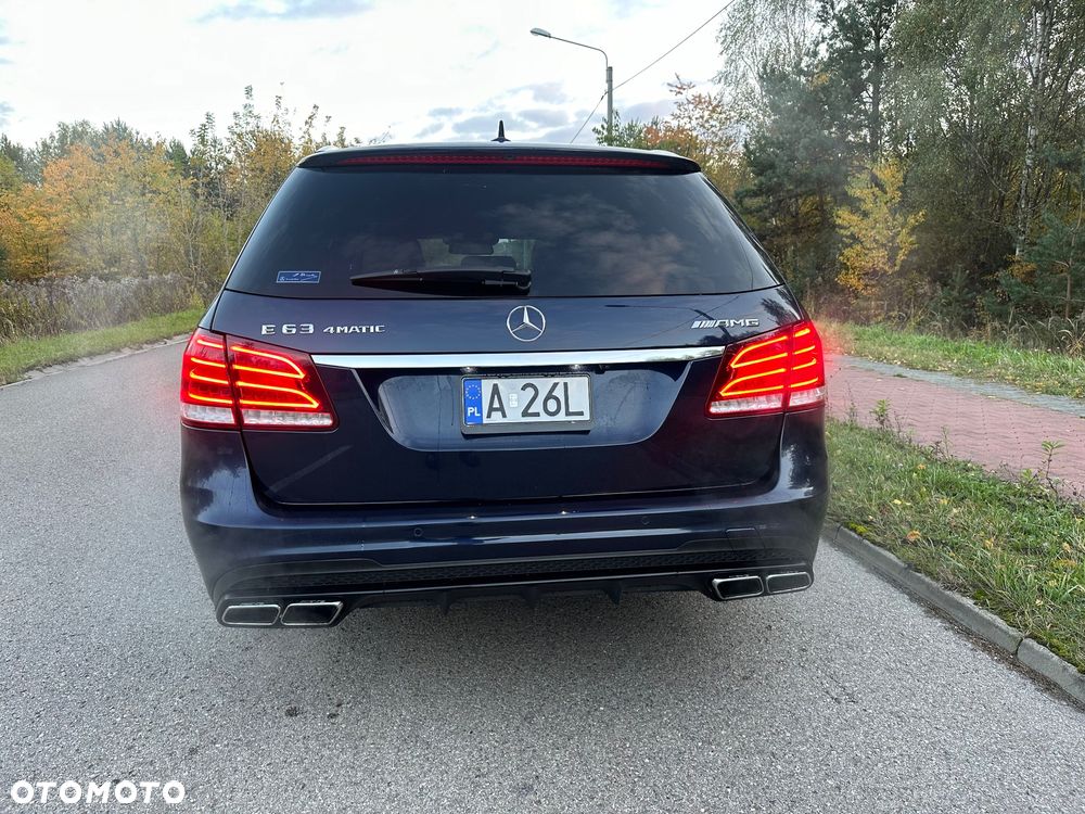Mercedes-Benz Klasa E 63 AMG 4Matic AMG Speedshift MCT - 7