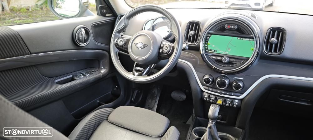 MINI Countryman Cooper SE ALL4 Auto - 17