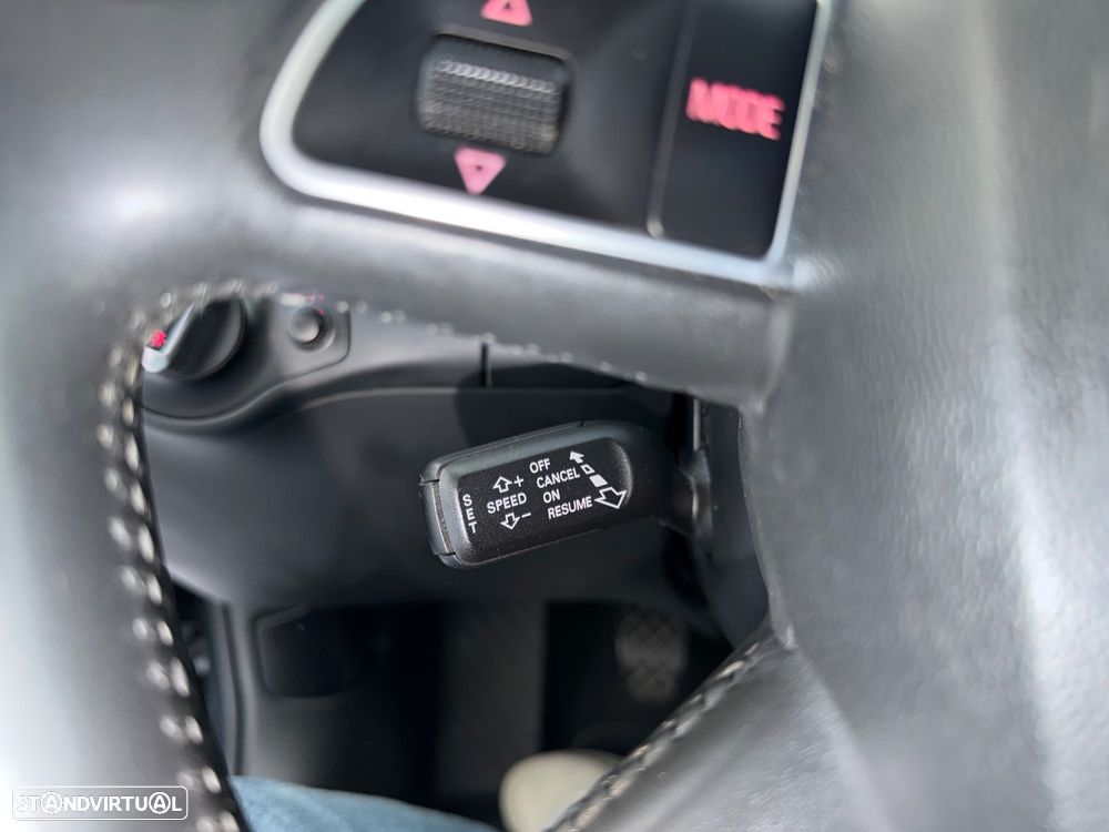 Audi A4 Avant 2.0 TDI Advance - 19