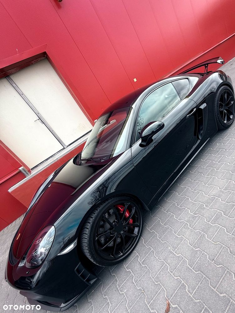 Porsche 718 Cayman - 5