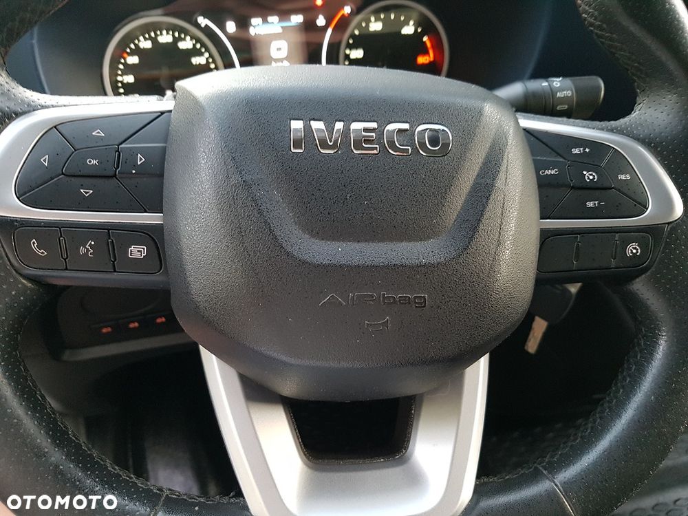 Iveco DAILY - 23