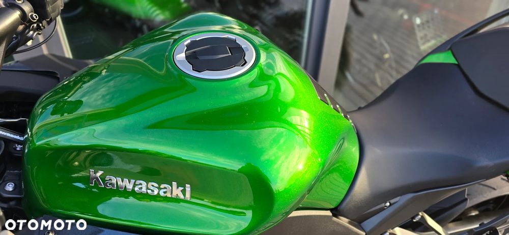 Kawasaki Ninja 1000 SX - 32